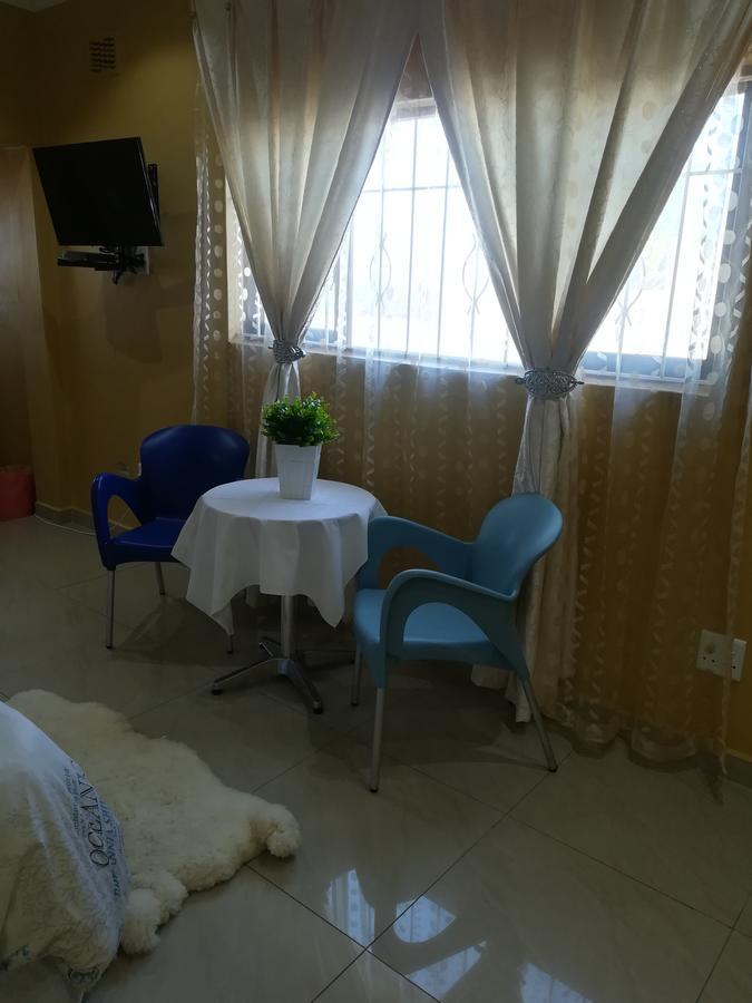 The Whitehouse Hotell Port Shepstone Exteriör bild