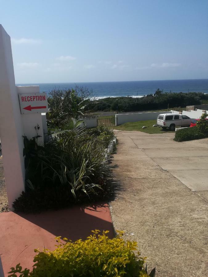 The Whitehouse Hotell Port Shepstone Exteriör bild